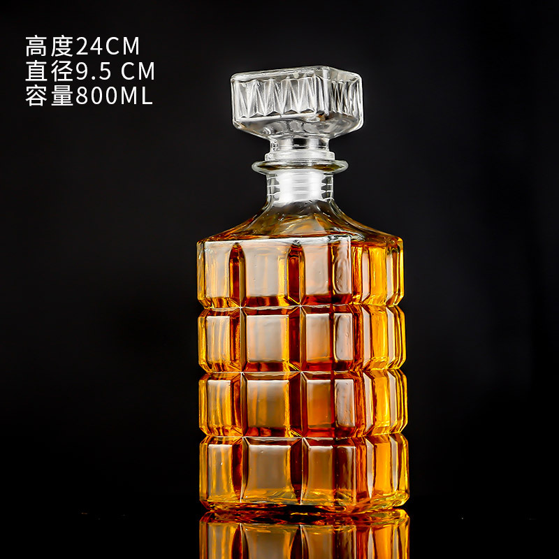 500ml 方格洋酒瓶